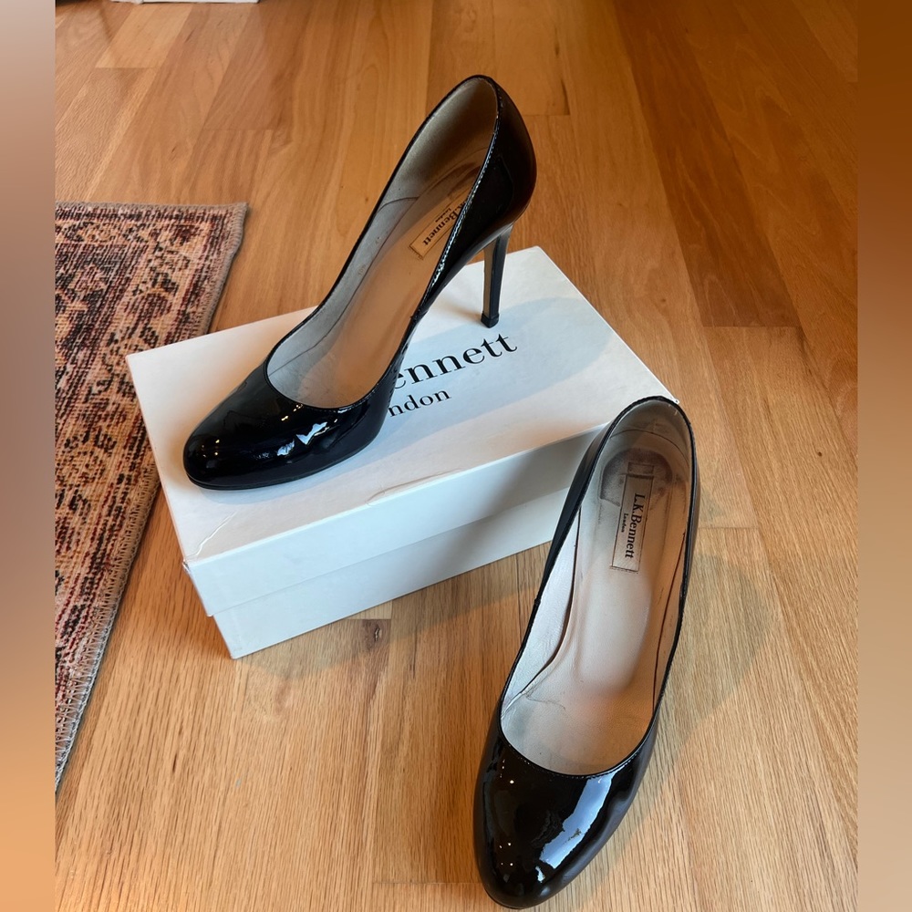 LK Bennett Shilo Pump